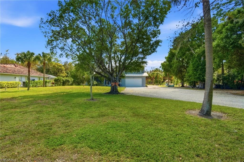 5860 Dogwood WAY, NAPLES FL 34116-14