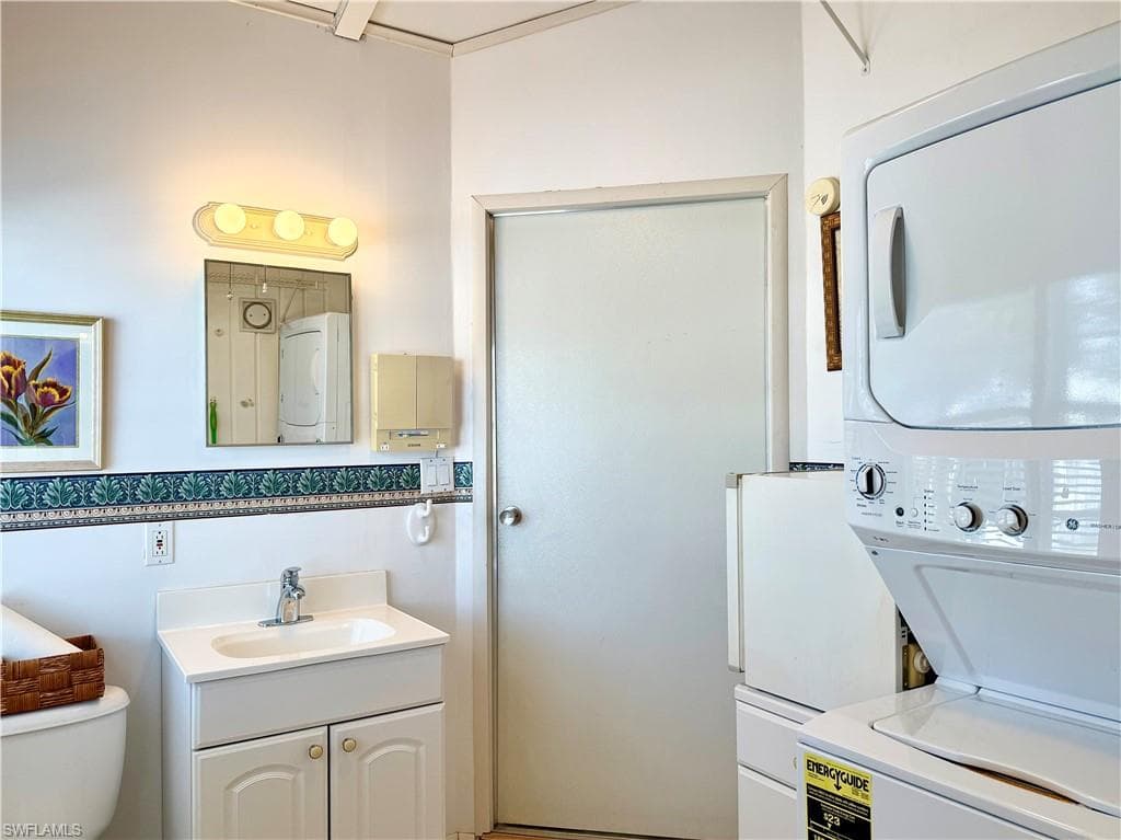 91 Vanda Sanctuary # 91, NAPLES FL 34114-25