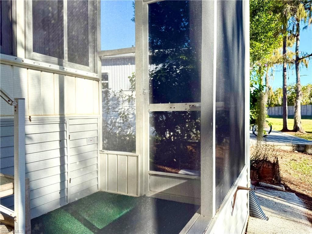 91 Vanda Sanctuary # 91, NAPLES FL 34114-3