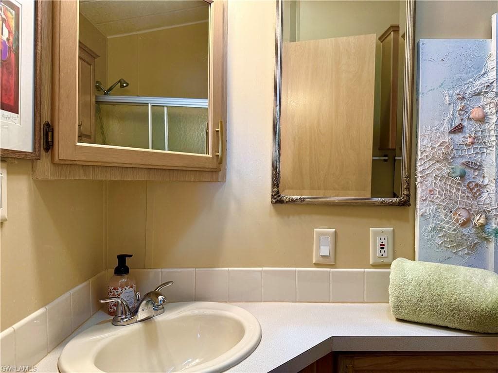 91 Vanda Sanctuary # 91, NAPLES FL 34114-20