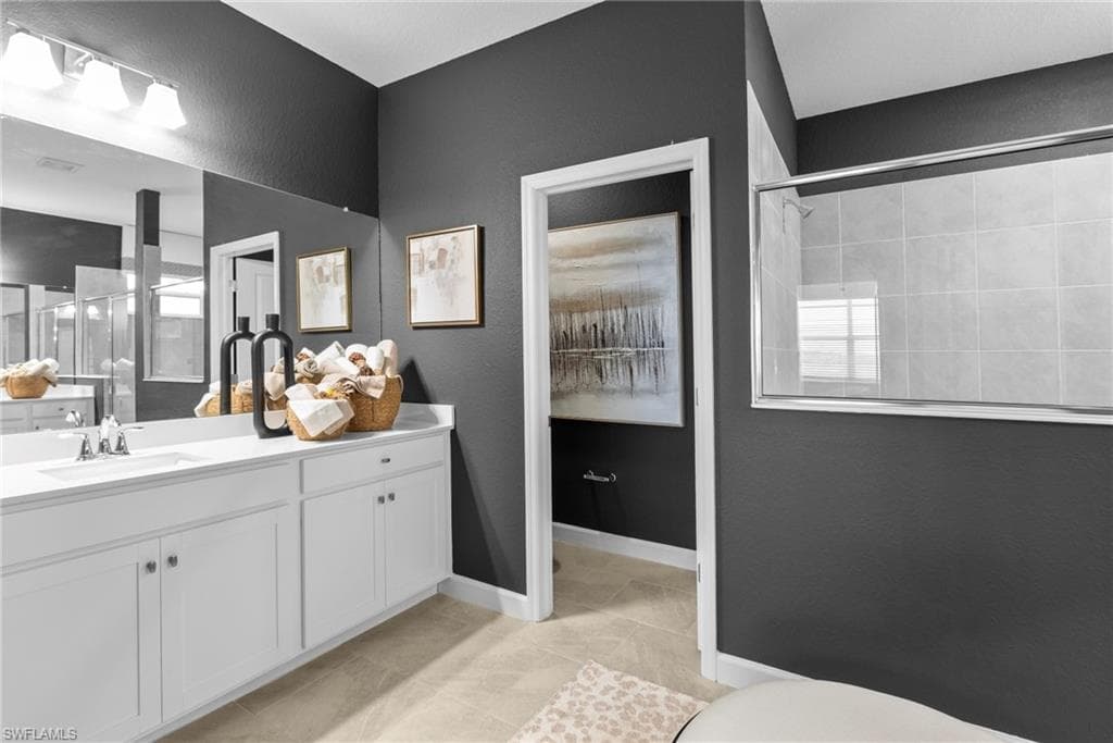 17182 Crystalline CT, NORTH FORT MYERS FL 33917-23