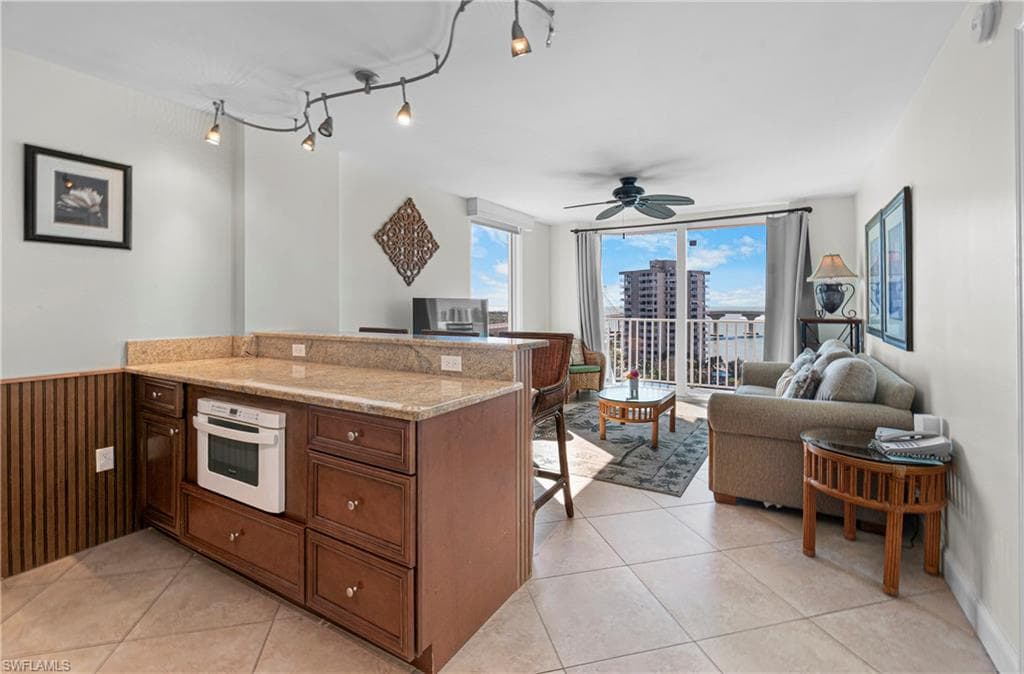 8771 Estero BLVD # 907, BONITA SPRINGS FL 33931-5