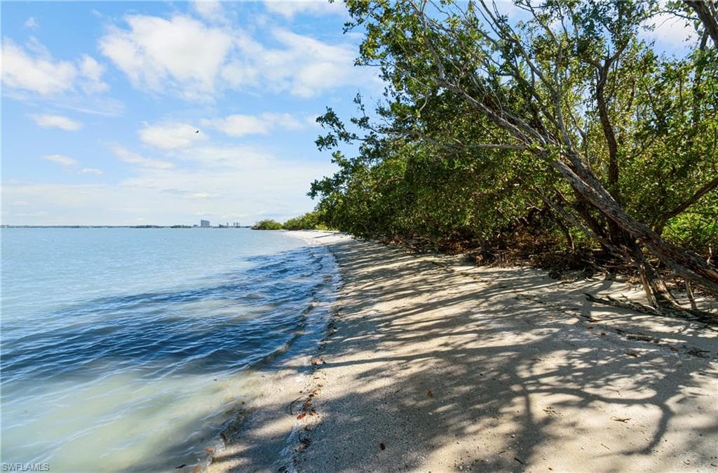 8771 Estero BLVD # 907, BONITA SPRINGS FL 33931-34