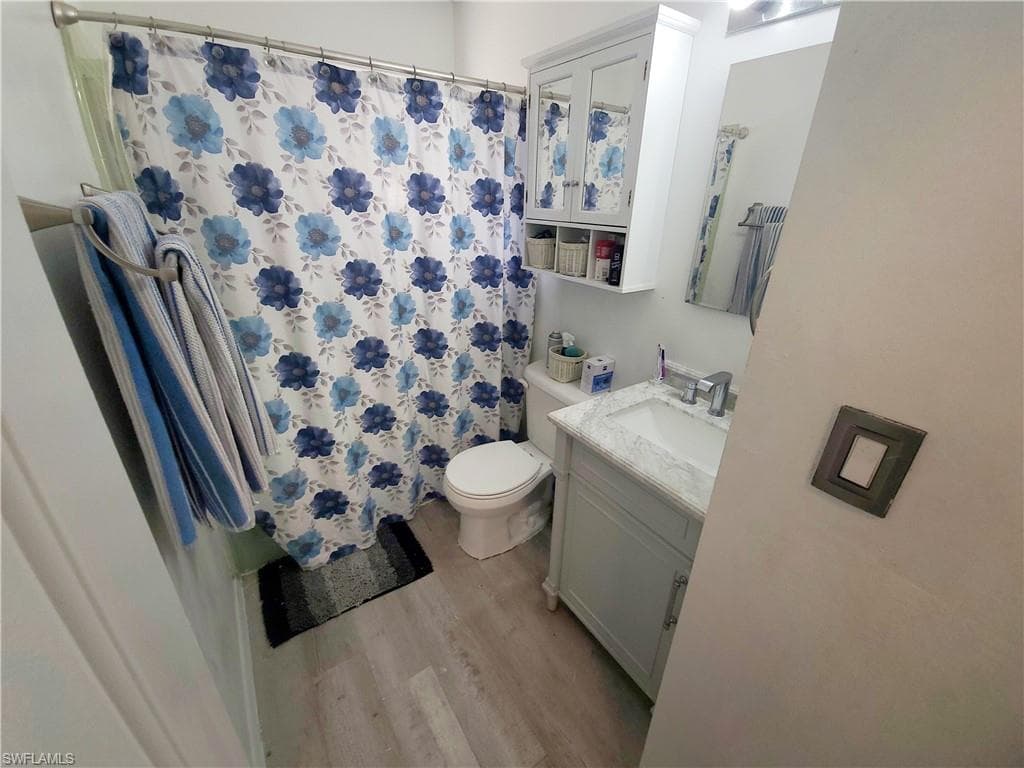 340 Inwood AVE S, LEHIGH ACRES FL 33936-18