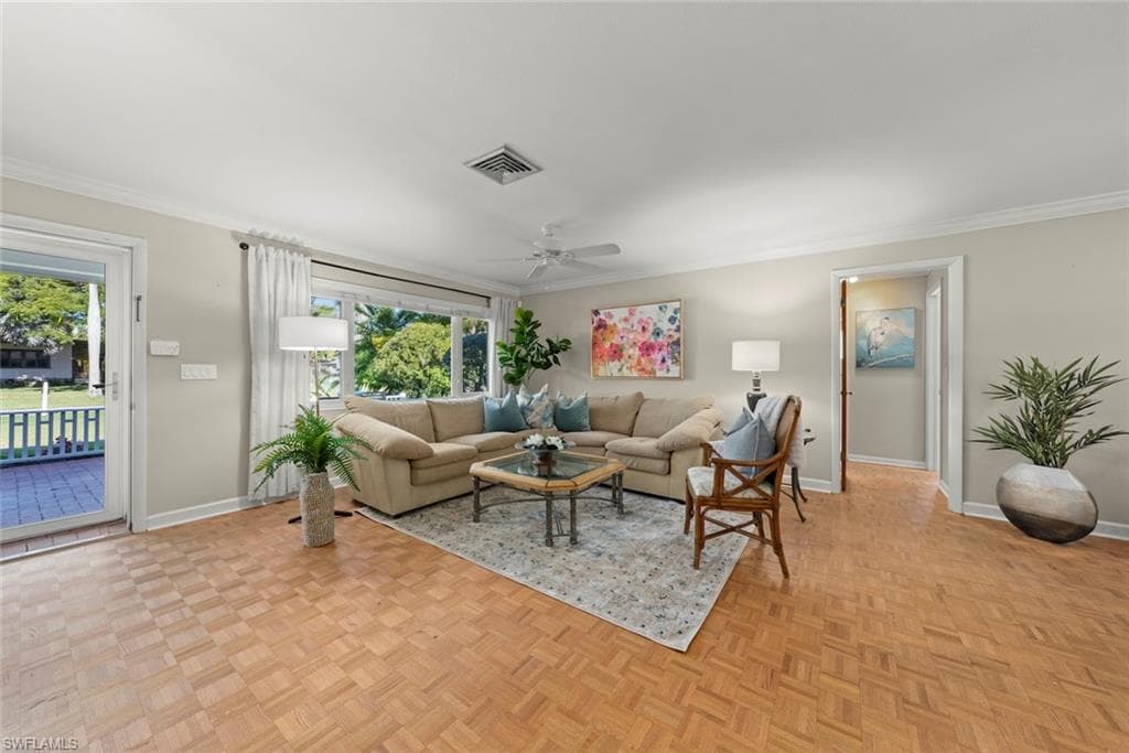 3325 AVOCADO DR, FORT MYERS FL 33901-3