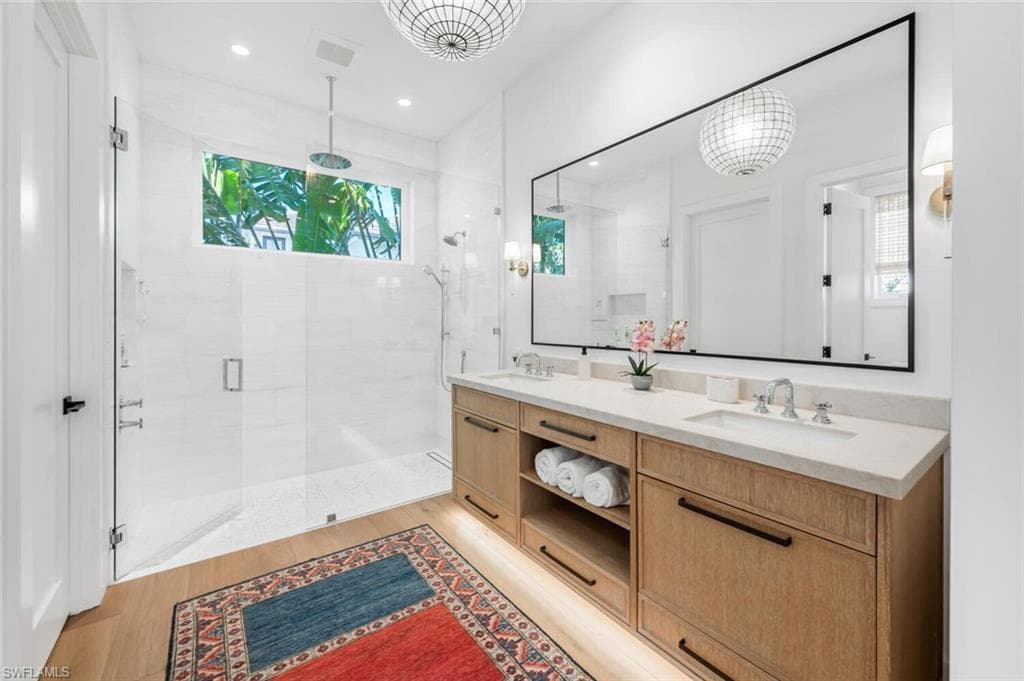 783 11th AVE S-11