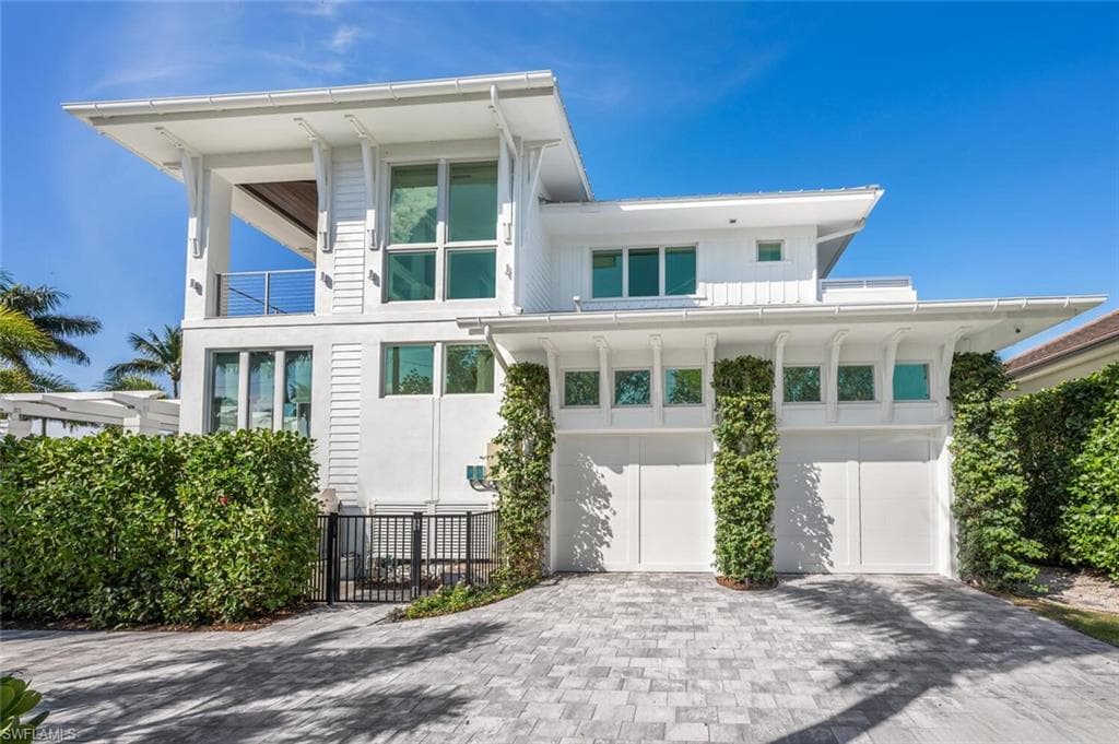 783 11th AVE S-39