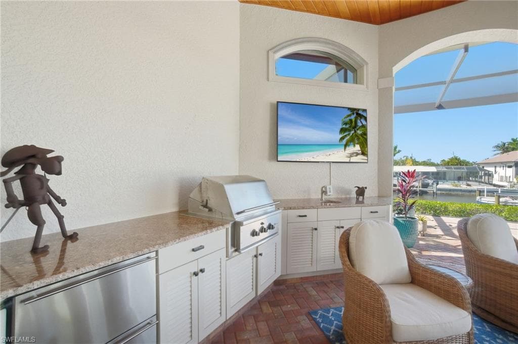 27585 River Reach DR, BONITA SPRINGS FL 34134-16