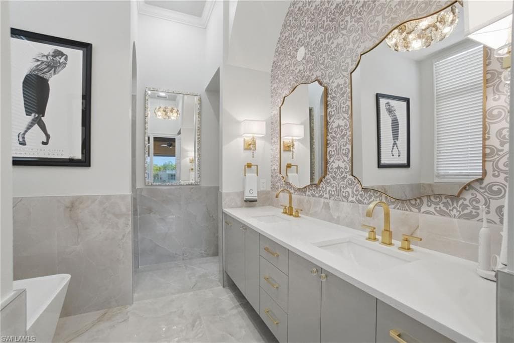 27585 River Reach DR, BONITA SPRINGS FL 34134-32