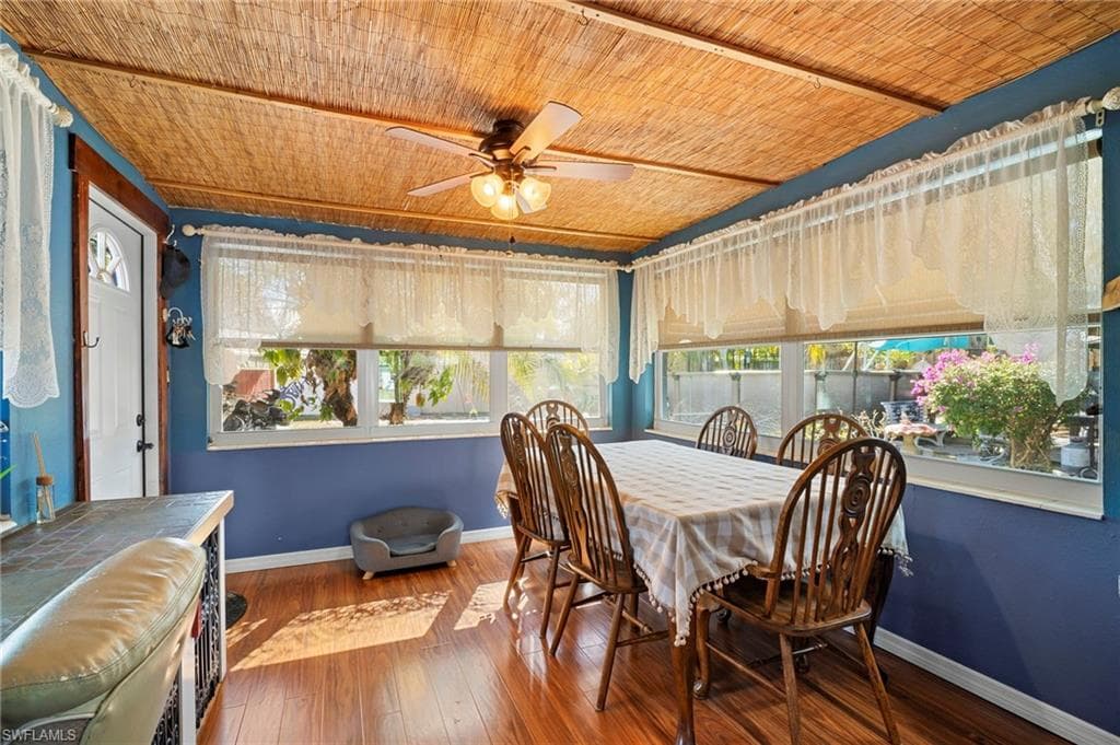 2114 E Gardenia CIR, NORTH FORT MYERS FL 33917-18