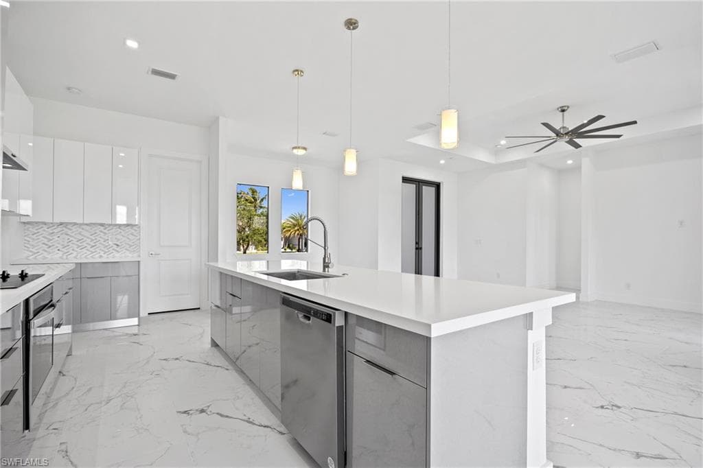 16506 Cape Horn BLVD, PUNTA GORDA FL 33955-15