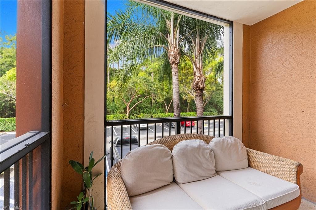 1170 Reserve WAY 205-5