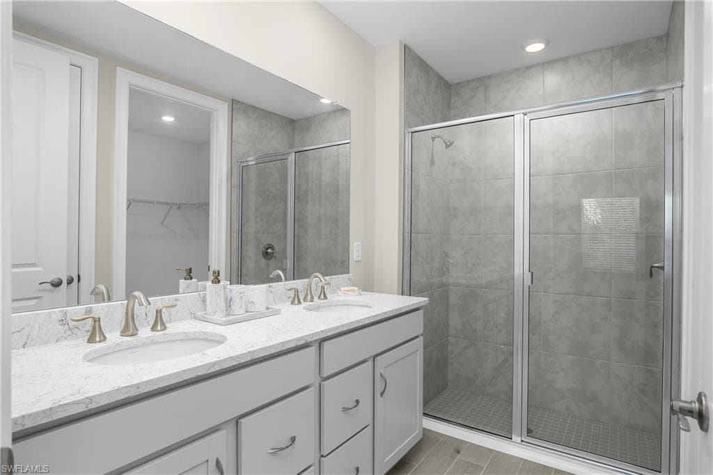 21924 Milan Villas LN, ESTERO FL 33928-16