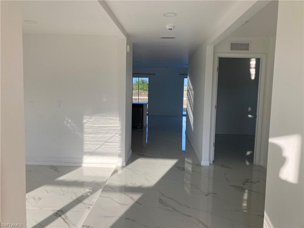 142 Plantation DR-16