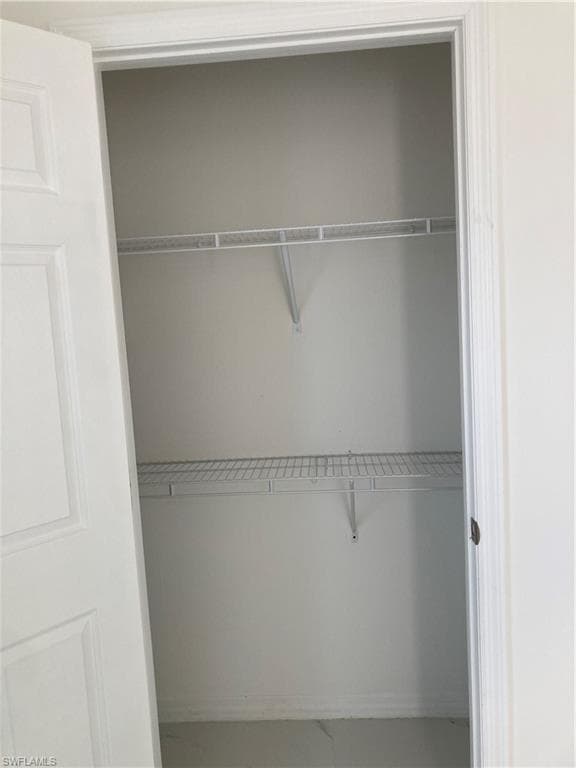 142 Plantation DR-22