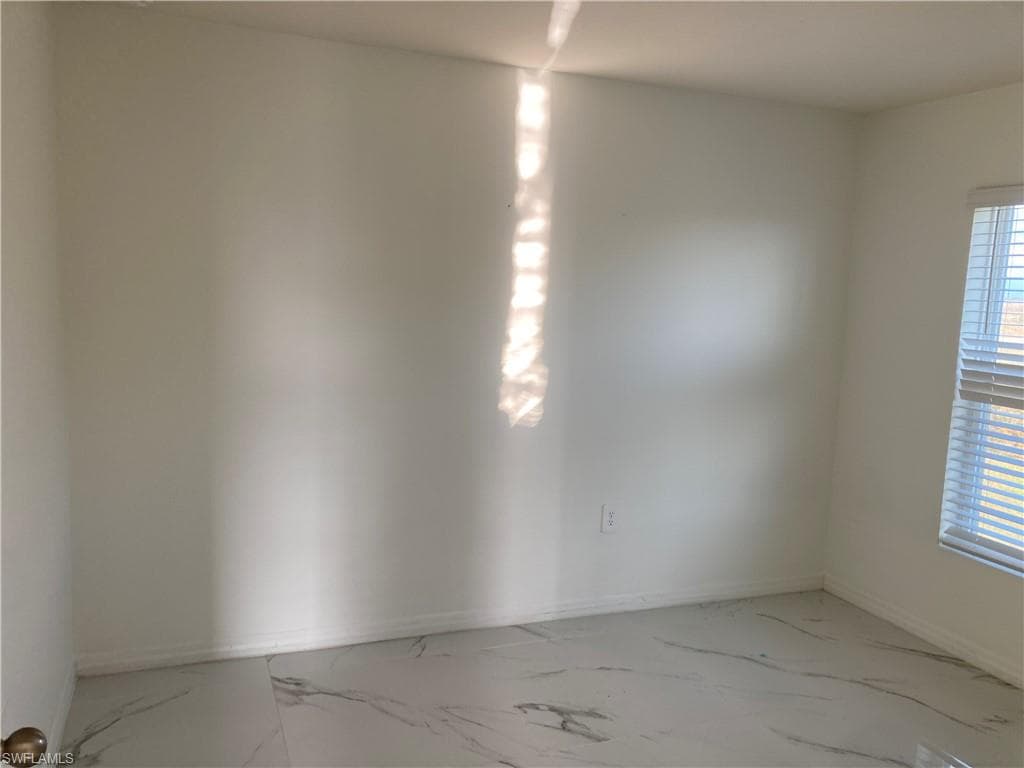 142 Plantation DR-21