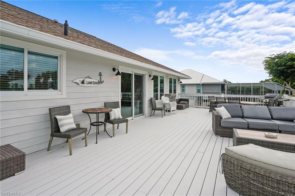 474 Lake Murex CIR, SANIBEL FL 33957-26