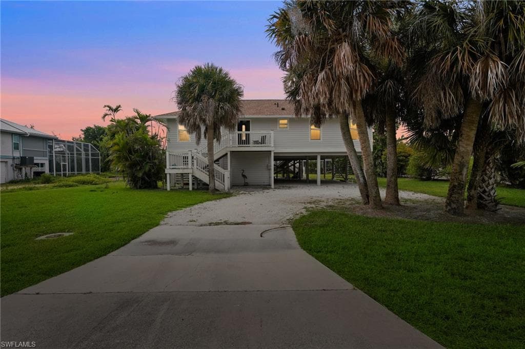 474 Lake Murex CIR, SANIBEL FL 33957-1