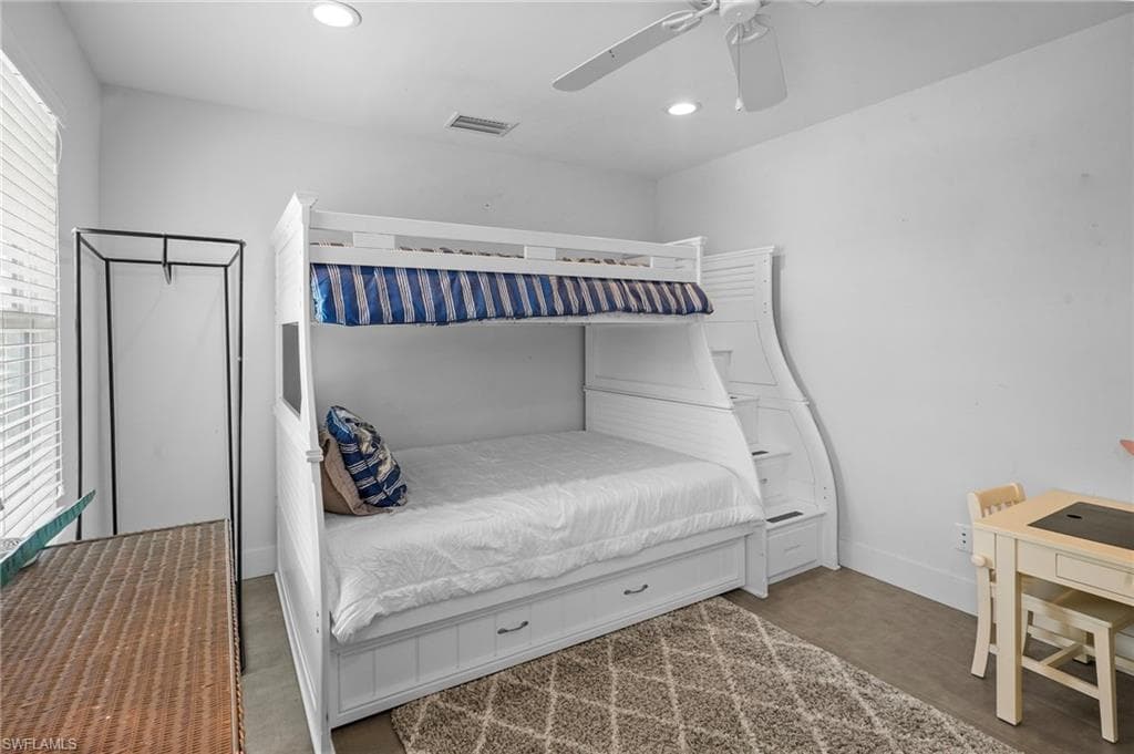 474 Lake Murex CIR, SANIBEL FL 33957-21