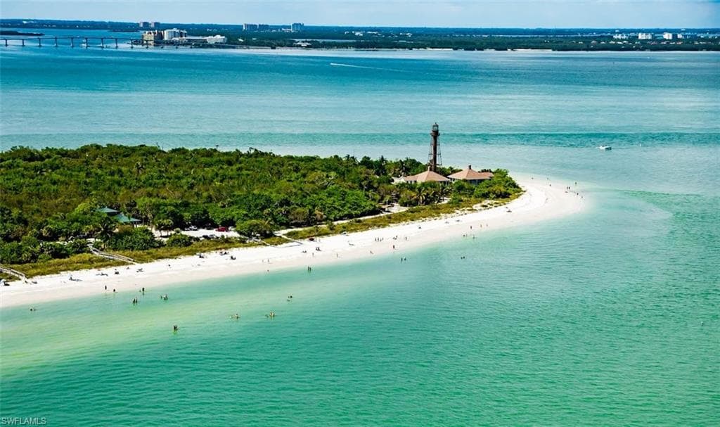 474 Lake Murex CIR, SANIBEL FL 33957-33