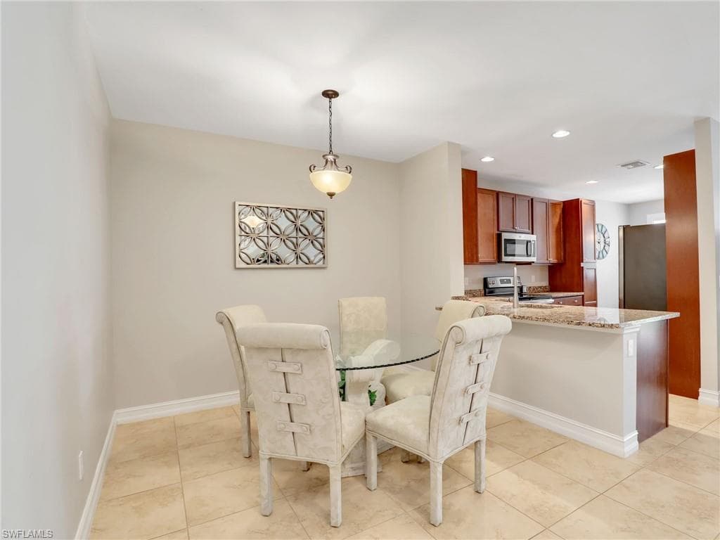 15851 Portofino Springs BLVD # 103, FORT MYERS FL 33908-11