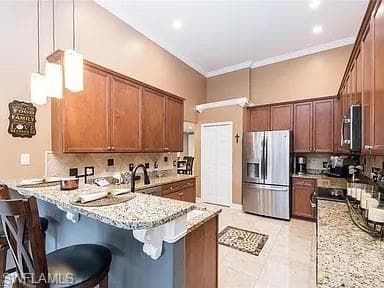 9221 TRIANA TER # 4, FORT MYERS FL 33912-9