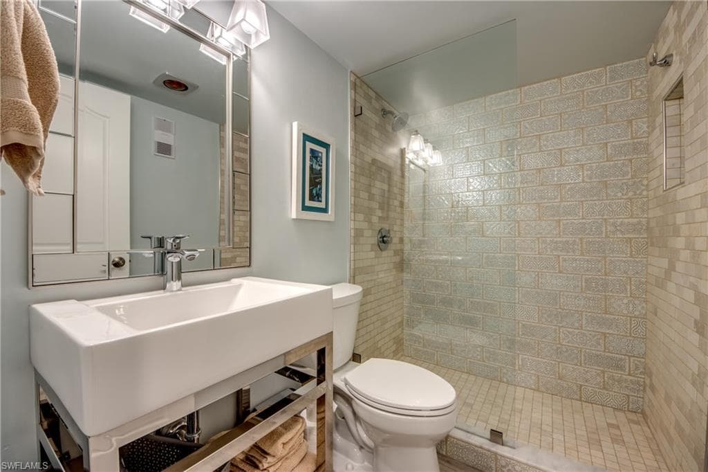4510 N Key DR # 604, NORTH FORT MYERS FL 33903-25