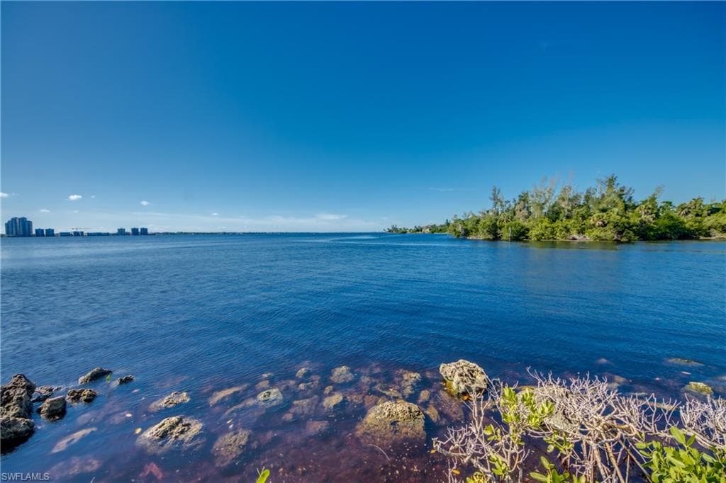 4510 N Key DR # 604, NORTH FORT MYERS FL 33903-4