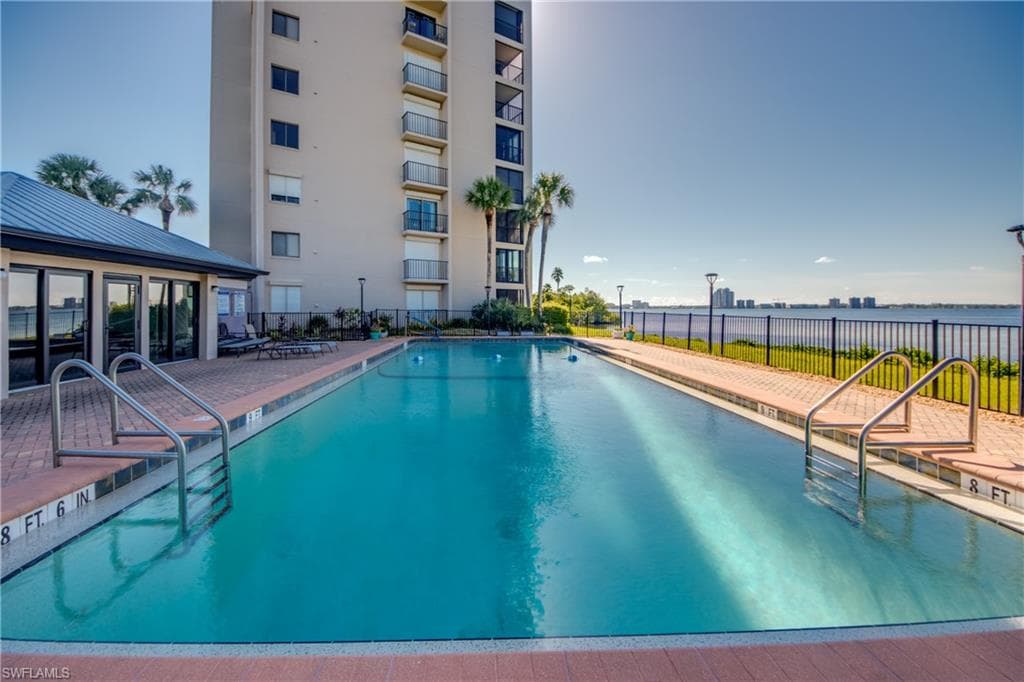4510 N Key DR # 604, NORTH FORT MYERS FL 33903-36