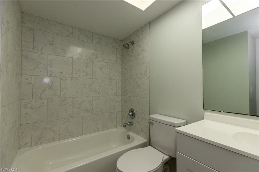 1104 SE 8th ST # 7, CAPE CORAL FL 33990-7