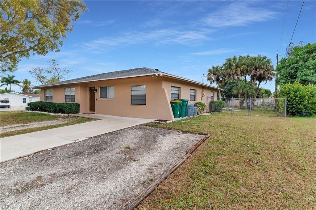 4502 22nd PL SW, NAPLES FL 34116-26