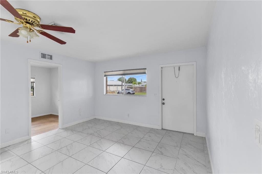 4502 22nd PL SW, NAPLES FL 34116-1