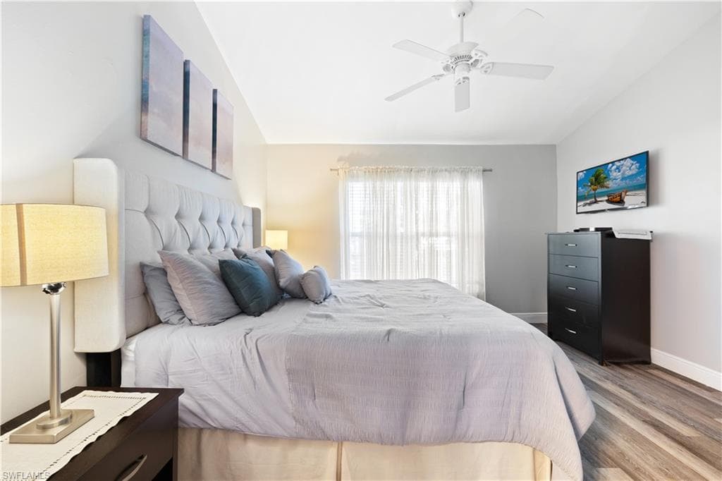 5455 Worthington LN # 202, NAPLES FL 34110-17