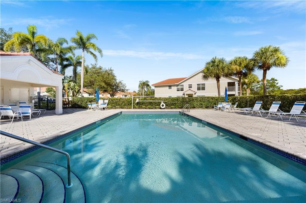 5455 Worthington LN # 202, NAPLES FL 34110-20