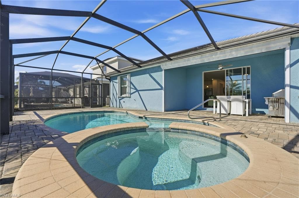 9551 Albero CT, FORT MYERS FL 33908-25