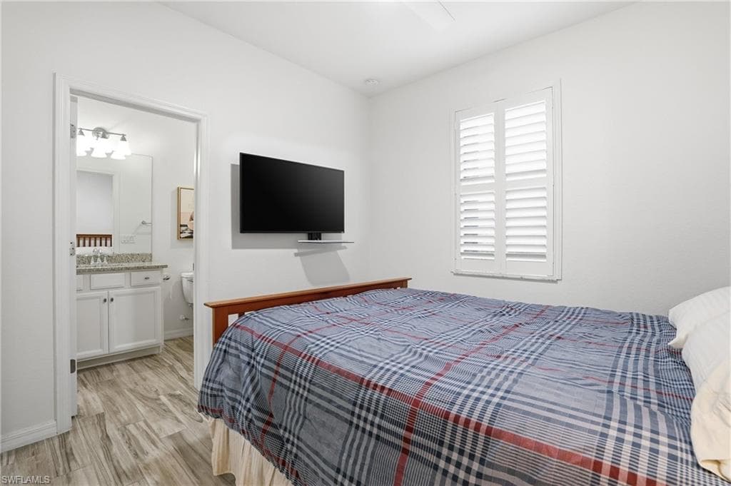 9551 Albero CT, FORT MYERS FL 33908-20