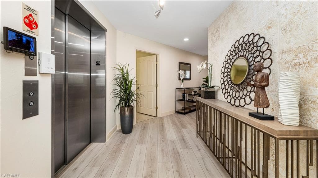 14811 Laguna DR # 202, FORT MYERS FL 33908-20