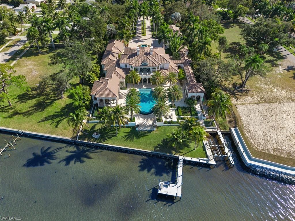 1240 Coconut DR, FORT MYERS FL 33901-41