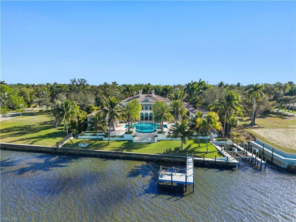 1240 Coconut DR, FORT MYERS FL 33901-45