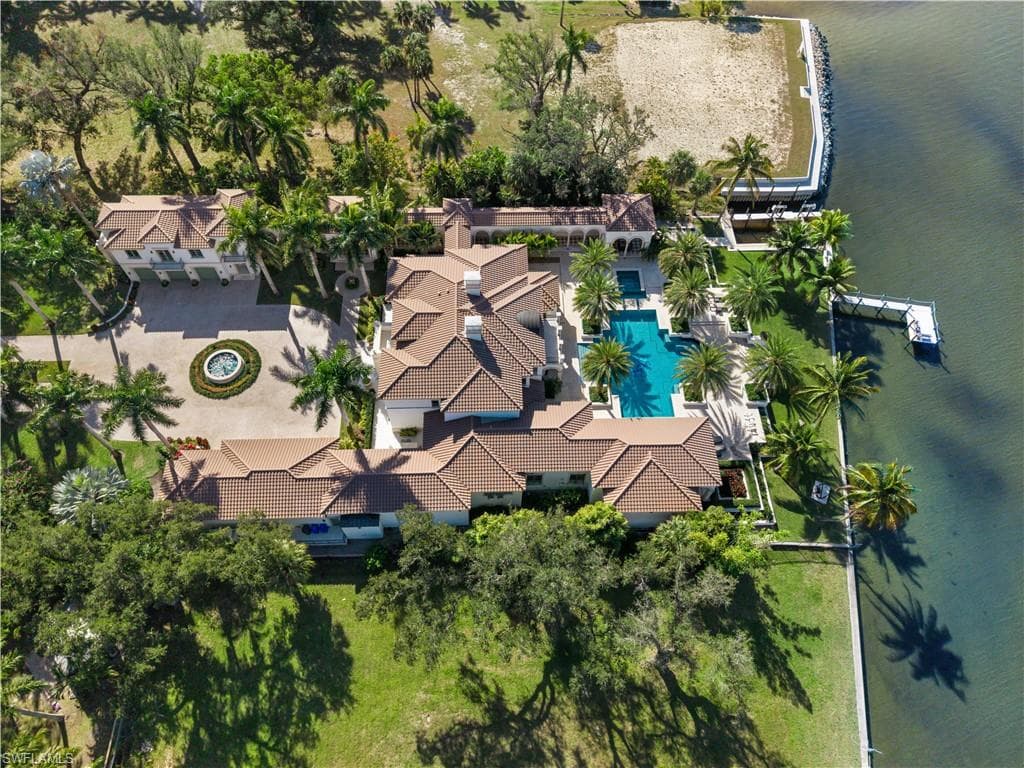 1240 Coconut DR, FORT MYERS FL 33901-42