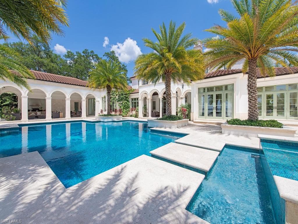 1240 Coconut DR, FORT MYERS FL 33901-28