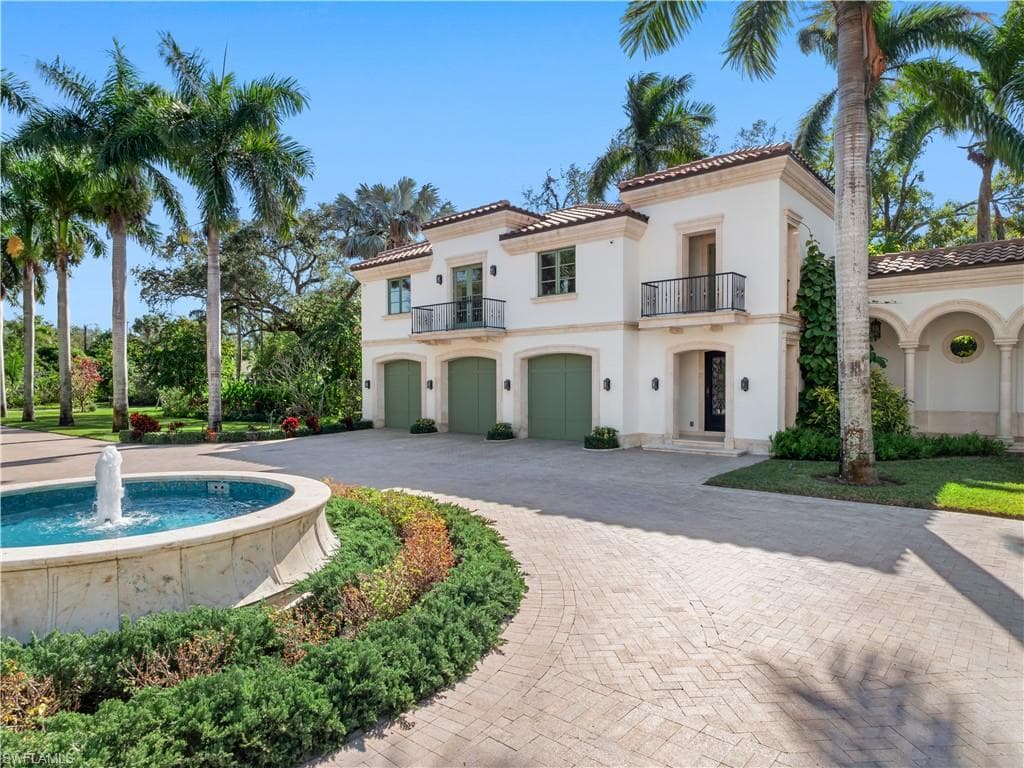 1240 Coconut DR, FORT MYERS FL 33901-24