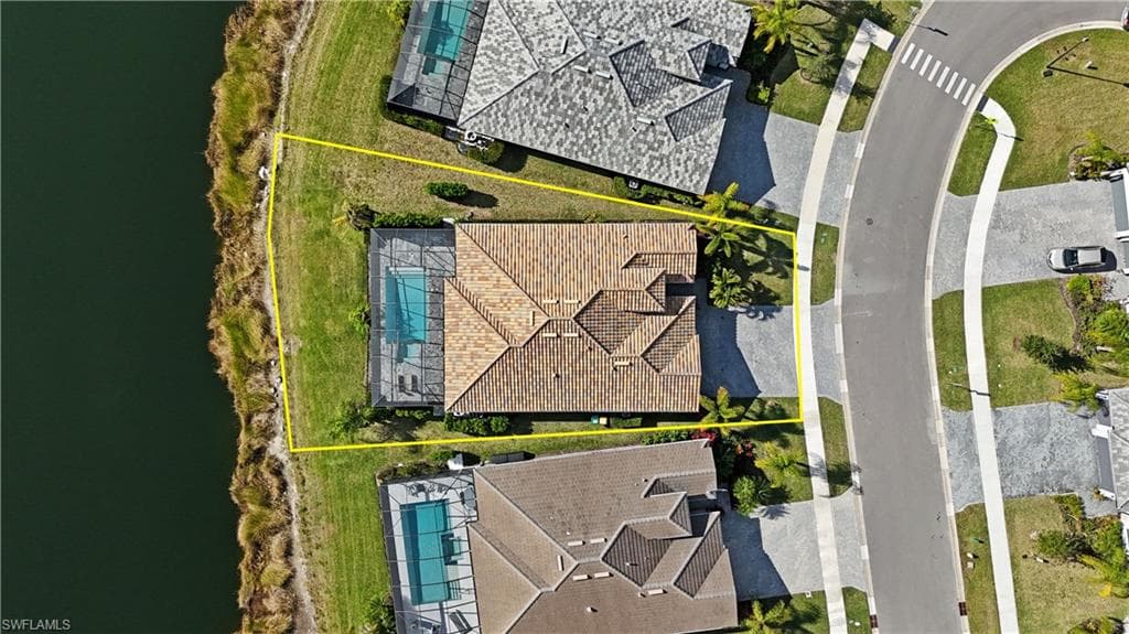 1788 Hagen CT, NAPLES FL 34120-44