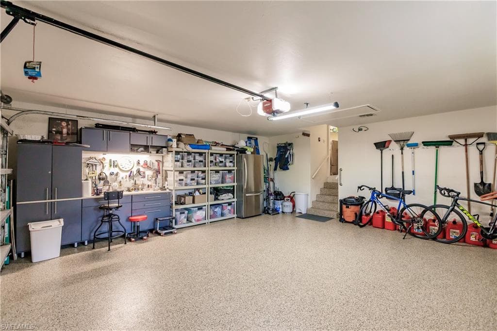 5471 Harborage DR-33