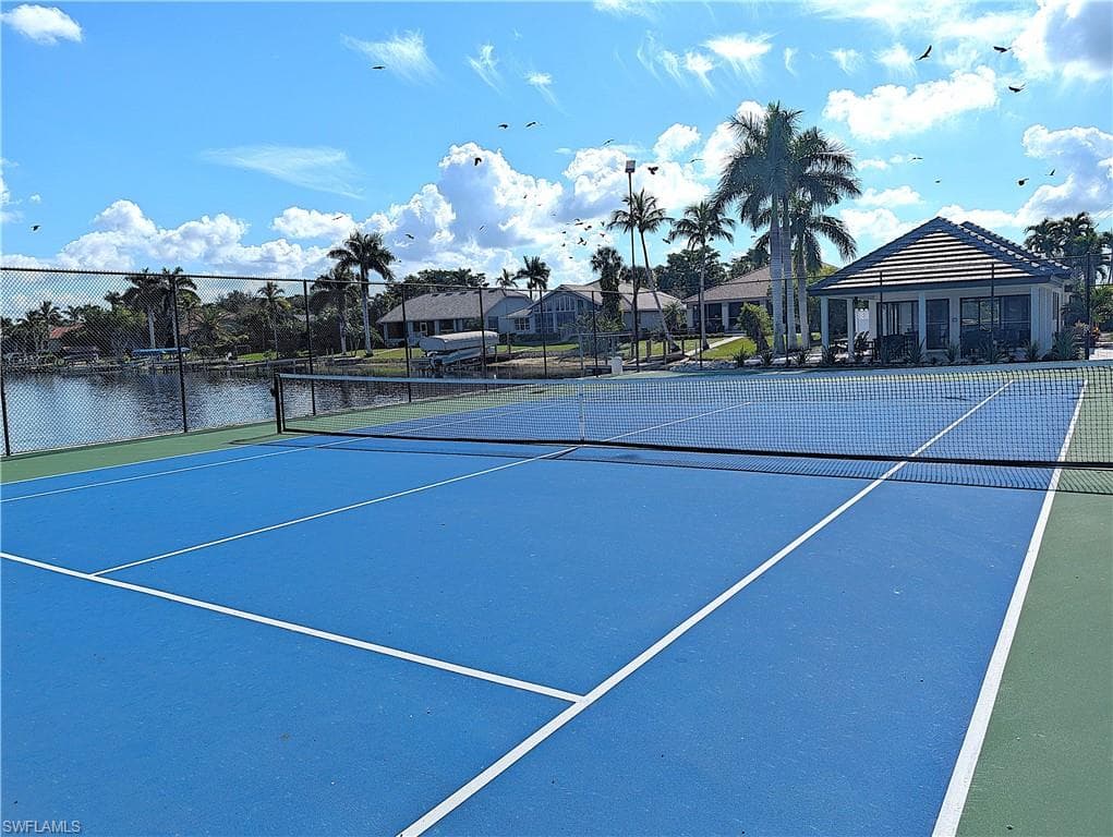 5471 Harborage DR-44
