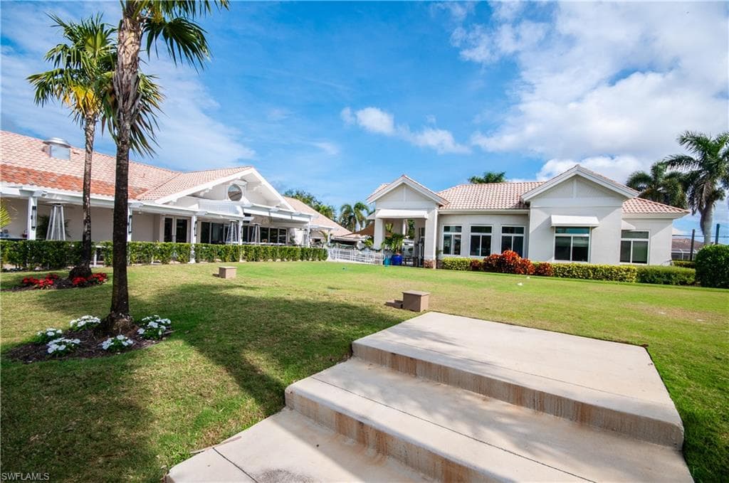 10020 Heather LN 901-27