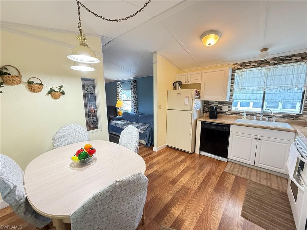 11961 Monaco LN # B, BONITA SPRINGS FL 34135-2