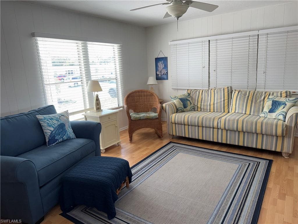 27601 Hale DR, BONITA SPRINGS FL 34135-13