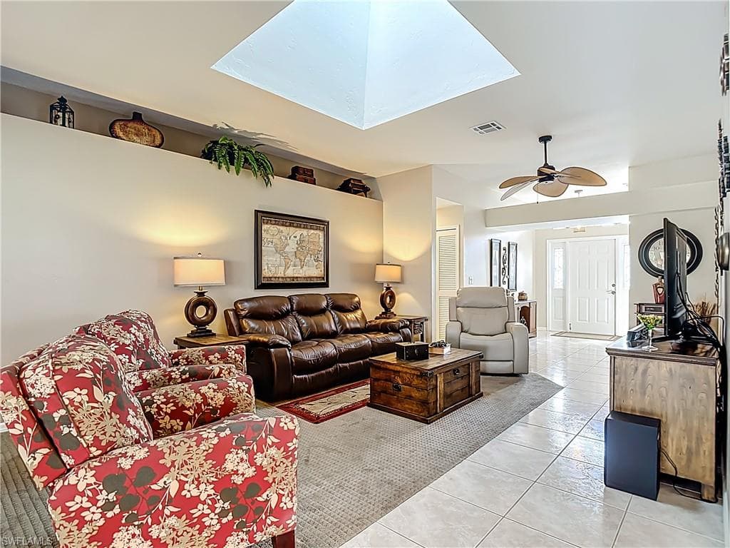 1821 Palo Duro BLVD, NORTH FORT MYERS FL 33917-7