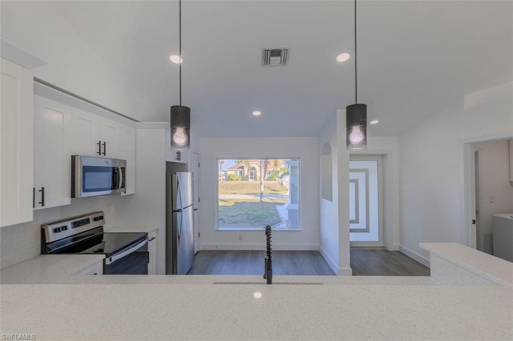 1230 NW 13th AVE, CAPE CORAL FL 33993-7